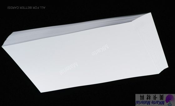 Imprimable en offset 0,15 mm en PVC pour une carte bancaire à double interface