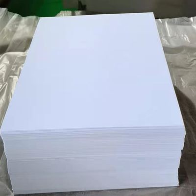Imprimable en offset 0,15 mm en PVC pour une carte bancaire à double interface