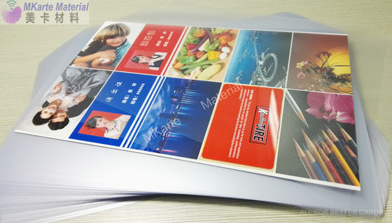 Vicat 5 kg 72±2 C Carte transparente en PVC abordable et durable avec un taux de rétrécissement par chauffage ≤ 10% Production de cartes bancaires