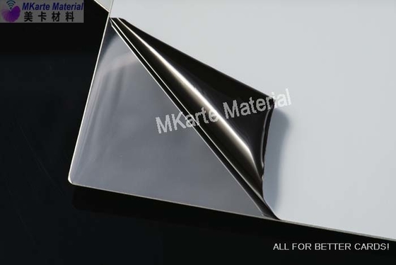 Plaque de lamination brillante d'épaisseur 0,4-1,0 mm pour la production de cartes à puce, avec brillance des deux côtés