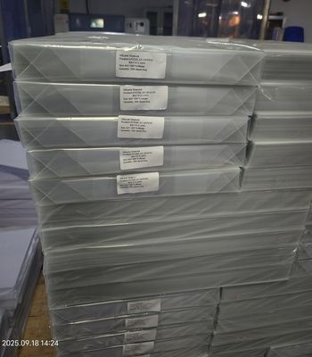 Impression numérique polyvalente et durable de feuilles de PVC pour la production de cartes d'identité intelligentes de haute qualité