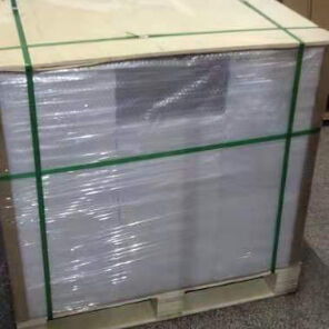 Feuille PVC blanche imprimable par jet d'encre de 0,3 mm de taille personnalisée avec une forte résistance au pelage pour la production de cartes à puce