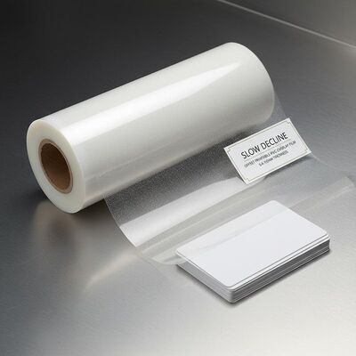 Film de revêtement en PVC imprimable à déclin lent décalé d'une épaisseur de 0,04 à 0,10 mm pour la stratification de cartes