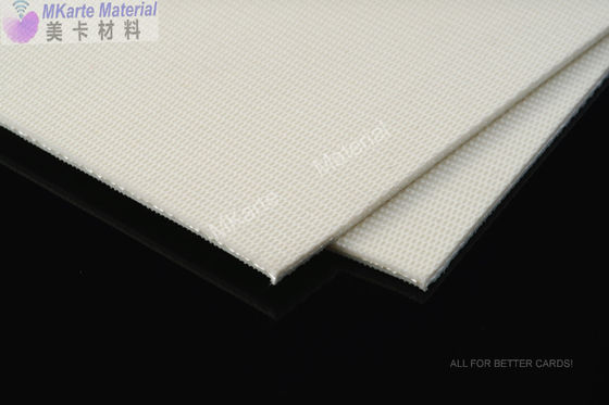 Protection stratifiée par coussin en caoutchouc blanc du silicium A3