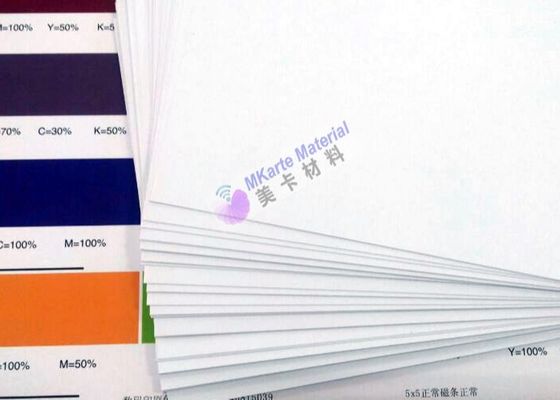 Digital double face imprimant le PVC couvre le matériel blanc commun blanc/de dîner couleur de Smart Card