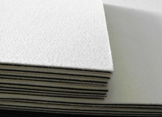 Adhérence de la protection stratifiée par coussin de laine 80 N/Mm de feutre pour le processus chaud de presse