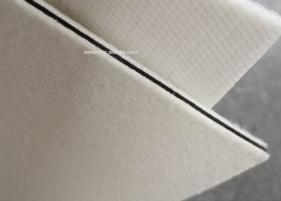 Protection stratifiée par coussin sentie de laine de la taille A4 pour la banque/la stratification carte du crédit RFID