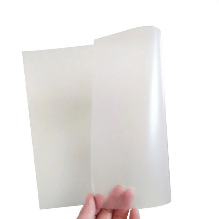 La feuille de base de PC en polycarbonate écologique pour la production de feuilles d'incrustation de cartes sans contact