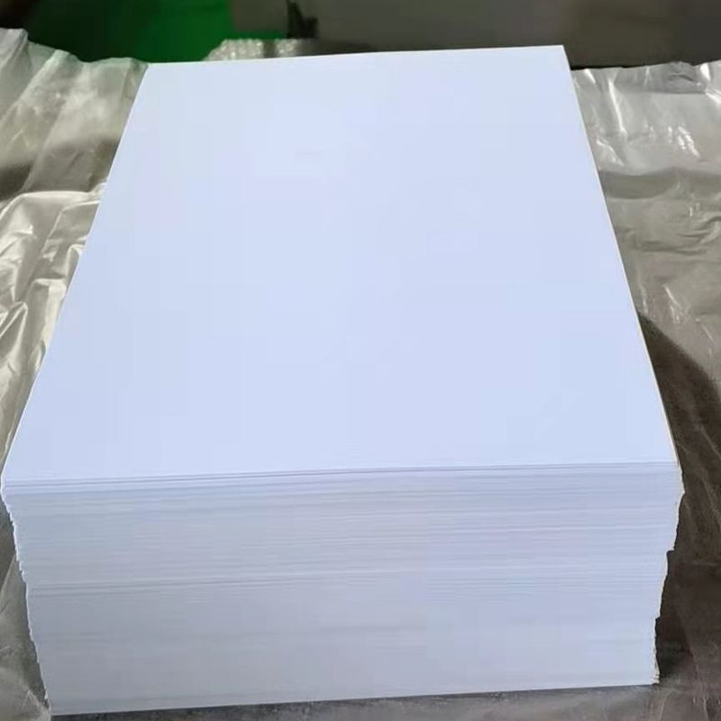Imprimable en offset 0,15 mm en PVC pour une carte bancaire à double interface